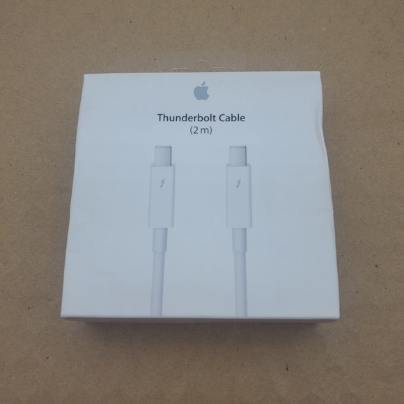NEW Apple 2m / 6FT Thunderbolt 2 Cable Mini DP - A1410 MD861LL/A White.